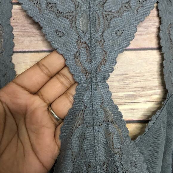 🌷5 for $25 Intimately FP Scalloped Floral Lace Bralette - Picture 7 of 10